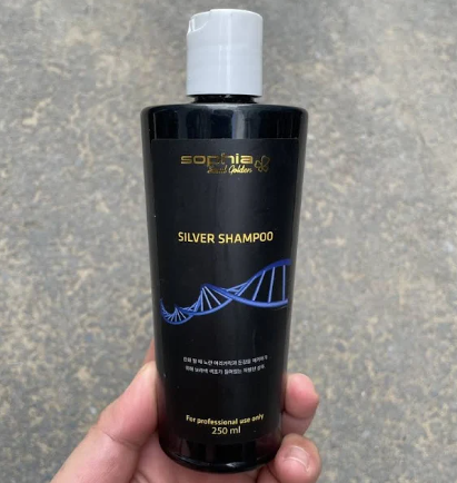 DẦU GỘI KHỬ ÁNH VÀNG VÀ NÂNG TONE TÓC SOPHIA SILVER 250ML