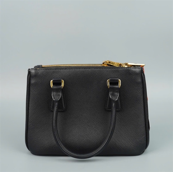 Túi Prada màu đen 2 ngăn zip sz20 (BQ) KG+