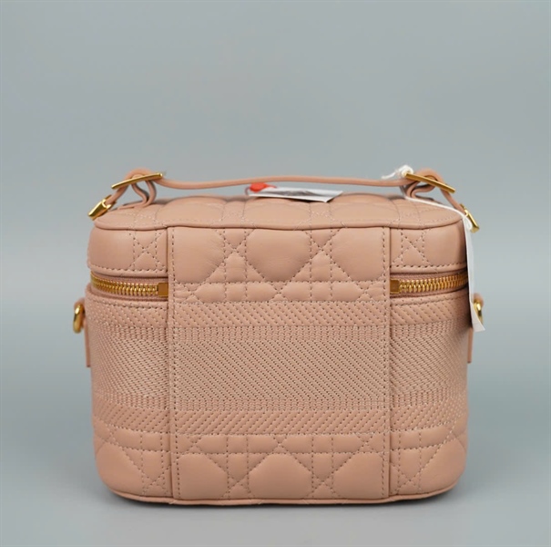 Túi Dior vanity màu nude sz16 (BQ) KG+