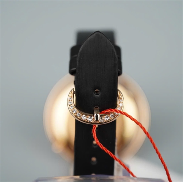 Đồng hồ Chopard Sparkling sz43 dây đen mặt tròn đính ngôi sao (137626-610022)) (HC)+