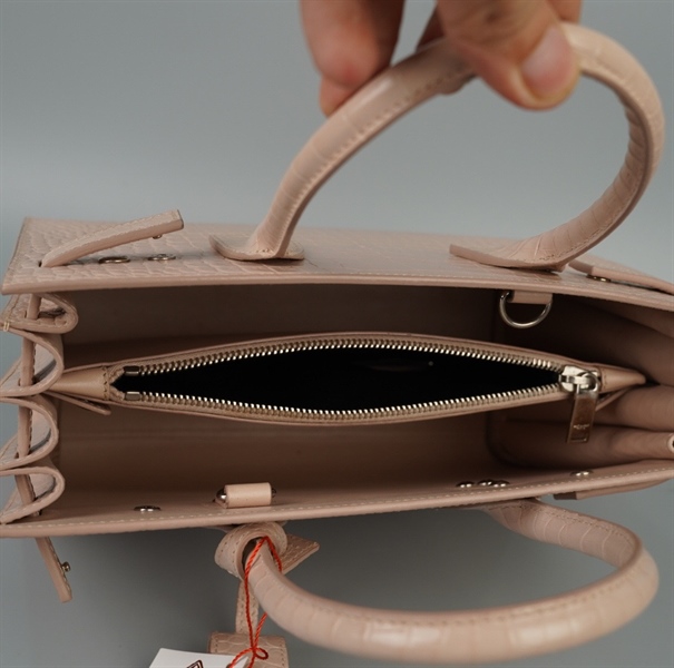 Túi YSL nude da cá sấu kèm ổ+ chìa (631017) sz26 (LN) KG+