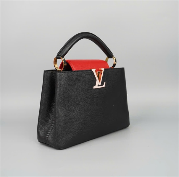 Túi LV Capu đen nắp đỏ (FX5200) sz26 +