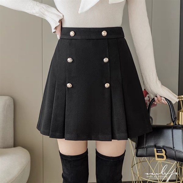 Chân váy xòe A ly hông 2 hàng cúc ngọc C068