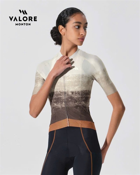 ÁO NGẮN TAY VALORE Terra Gradient Desert Sand WOMEN VẢI SIÊU THOÁNG KHÍ
