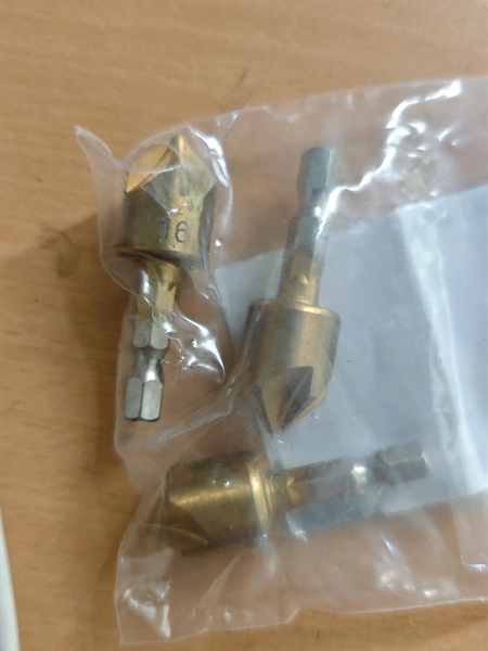 dao vát mép D16 (Pcs) - Việt Phát
