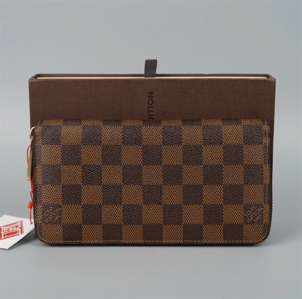 Ví LV ô vuông nâu (LT) KG+