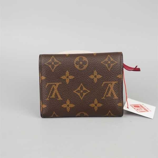 Ví LV hoa nâu gập 3 nút đỏ (LT) KG+
