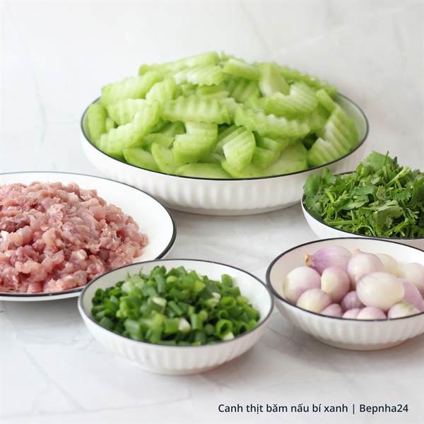 Canh thịt băm nấu bí xanh (Set)