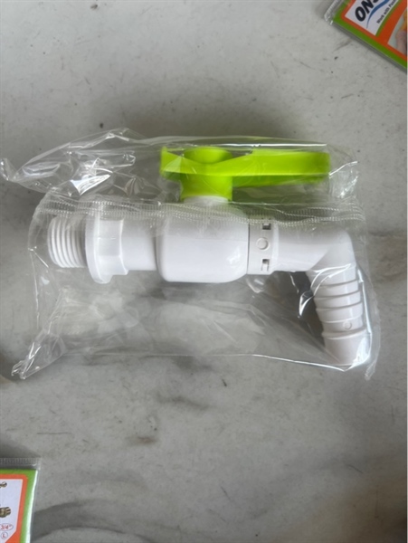 Vòi nước nhựa opos 21