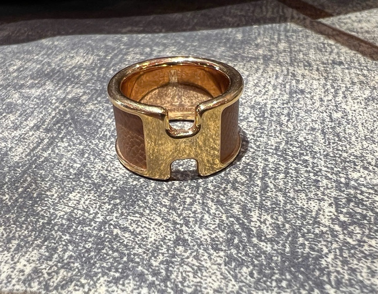 Nhẫn Hermes nâu +