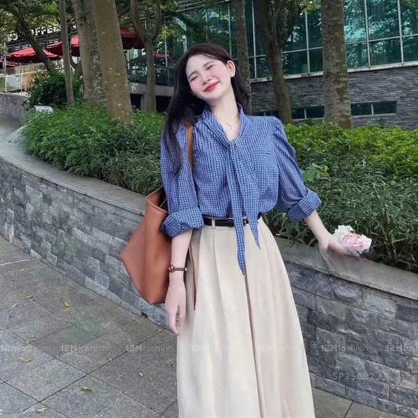 SOMI CỔ BÈO