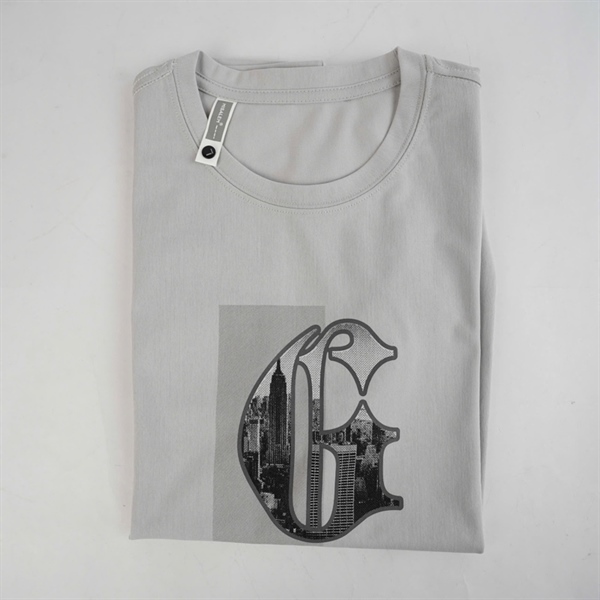 Áo thun xám in chữ G XL KG+