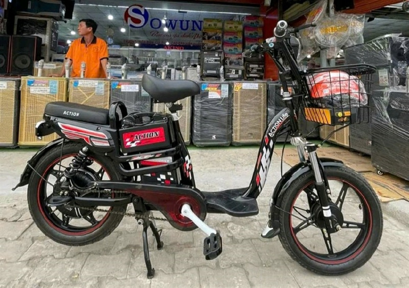 Xe đạp điện Action