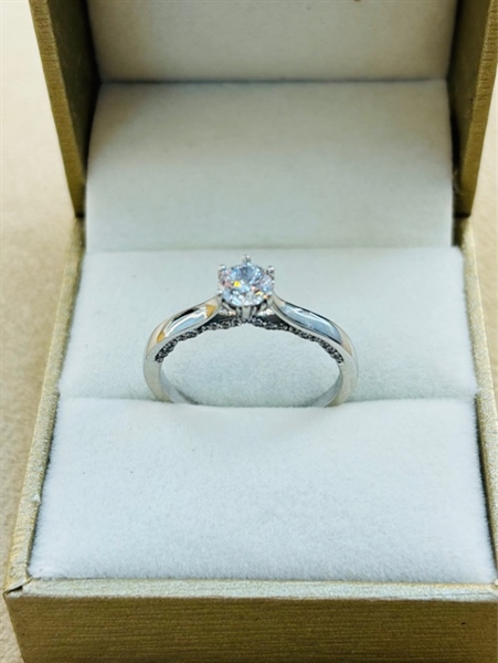 14-229T Nhẫn vàng nữ 14k