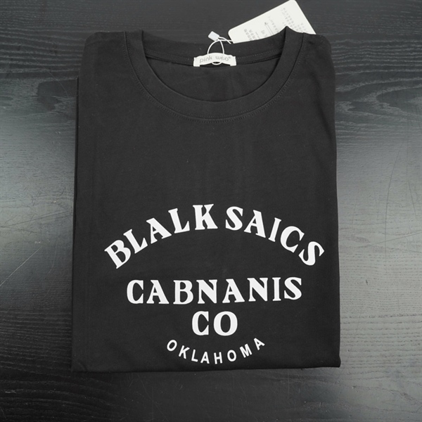 Áo thun đen in chữ Black Saics KG+