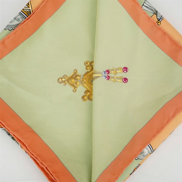 Khăn Hermes vàng KG+