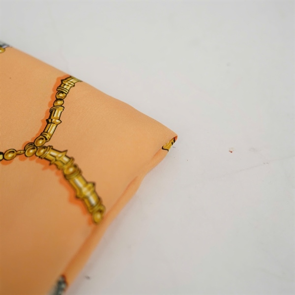 Khăn Hermes vàng KG+