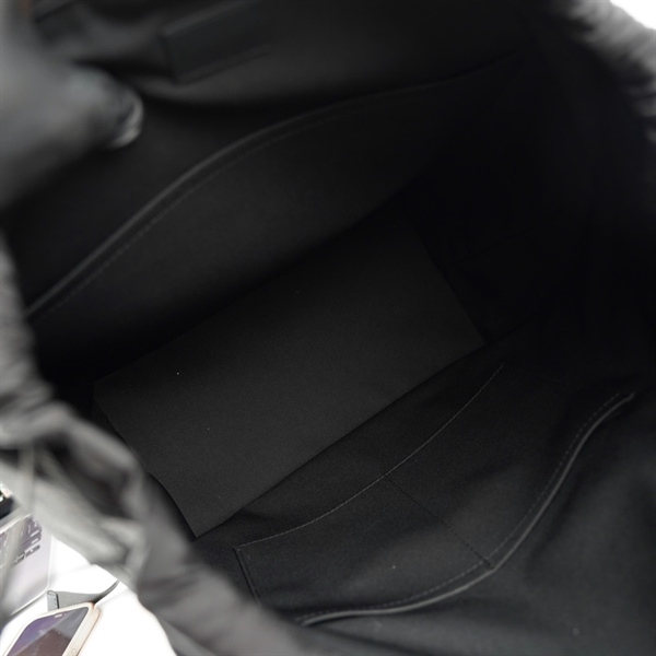 Balo LV hoa đen dập chìm (BQ) KG+