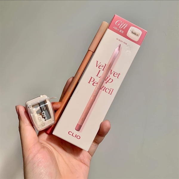 Chì kẻ viền môi clio 04