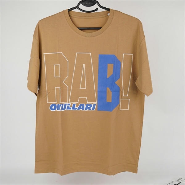 Áo thun nâu in chữ RAP M KG+