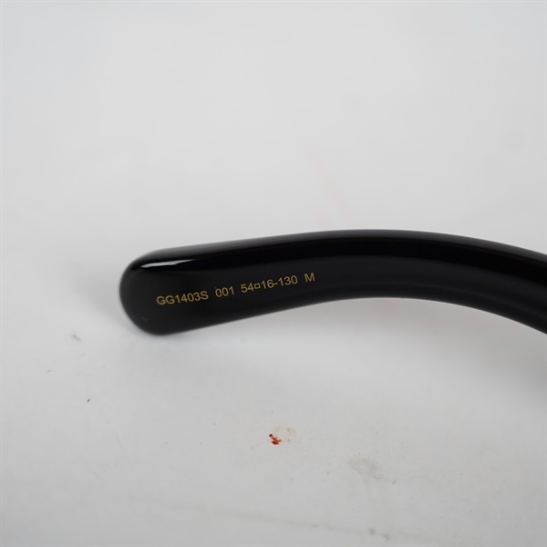 Kính GG đen mắt vuông OJ3O4AYGSM (PN) KG+