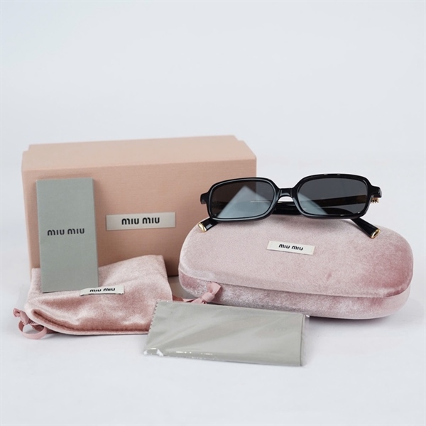 Kính Miu Miu đen SMU11Z (51-16-140) KG+