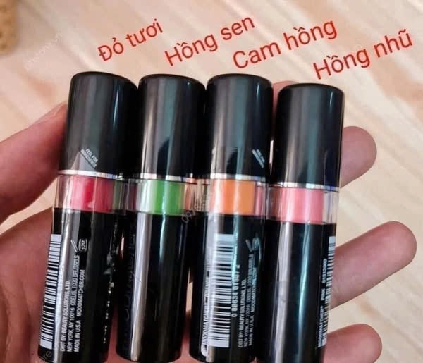 Thỏi- Son Gió Mood Matcher - Đỏ