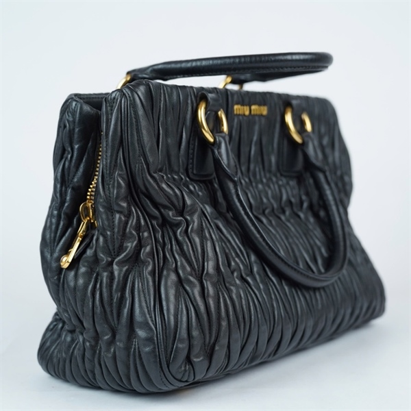 Túi Miu Miu Handle đen da nhăn có 2 lót form (sz30) KG+