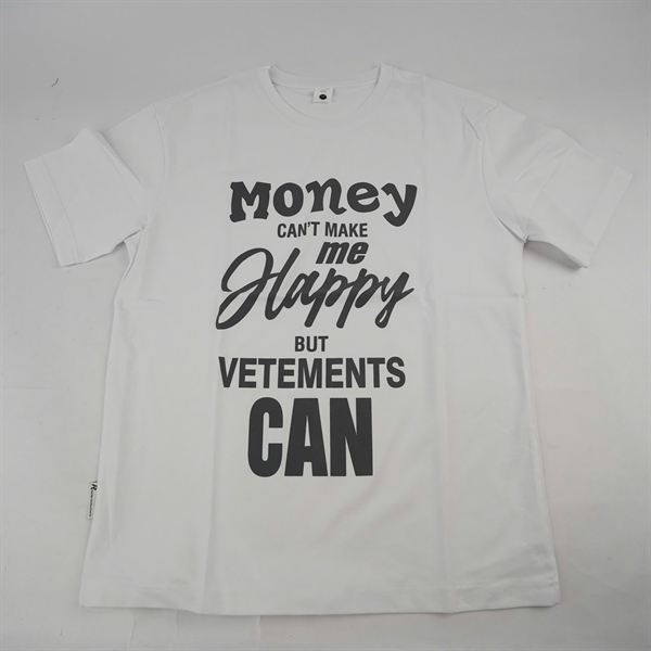 Áo thun trắng in chữ Money M KG+