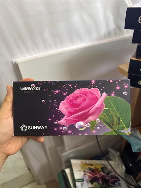 Màu nước water color có màu nhũ hộp thiếc 50 màu
