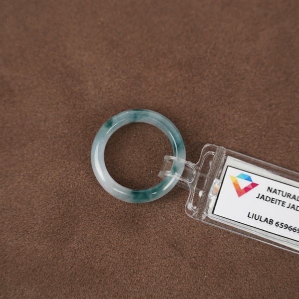 Nhẫn cẩm thạch xanh (659669) +