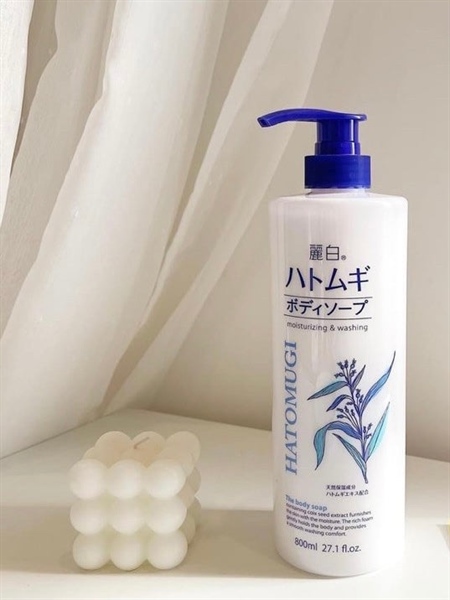 Sữa tắm Ý Dĩ Hatomugi 800ml ( trắng)