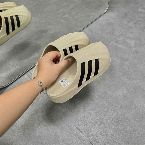 GIÀY MULE ADIDAS SUPERSTAR NÂU ĐEN