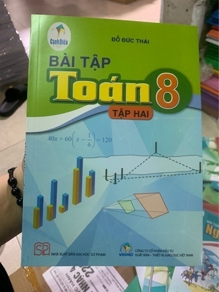 Bài tập Toán 8/2 Cánh diều