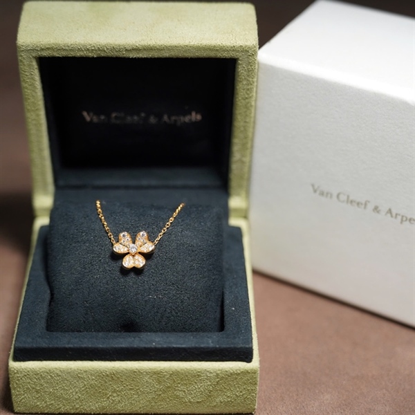 Vòng tay Van Cleef hoa Diamond (JA451264) (LN) KG+