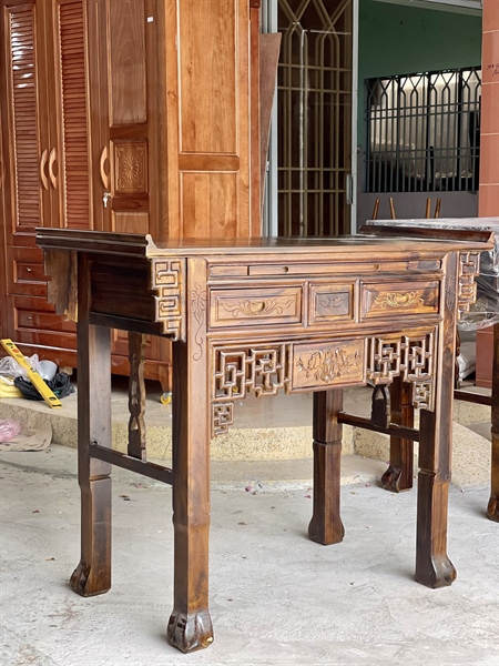 BÀN CÚNG 1T GỖ MUỒNG 127