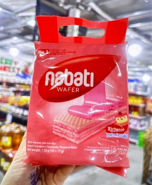 Lốc Bánh xốp Nabati 170g ( Dâu )