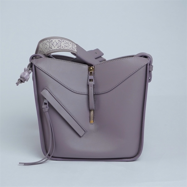 Túi Loewe tím sz20 (BQ) KG+