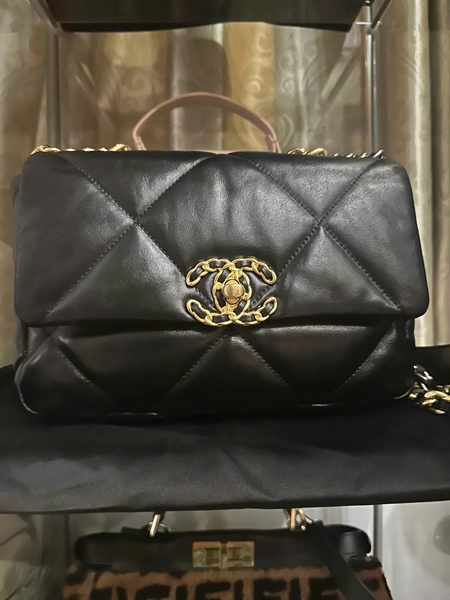 Túi Chanel C19 đen (ZSH1526F) sz24 +