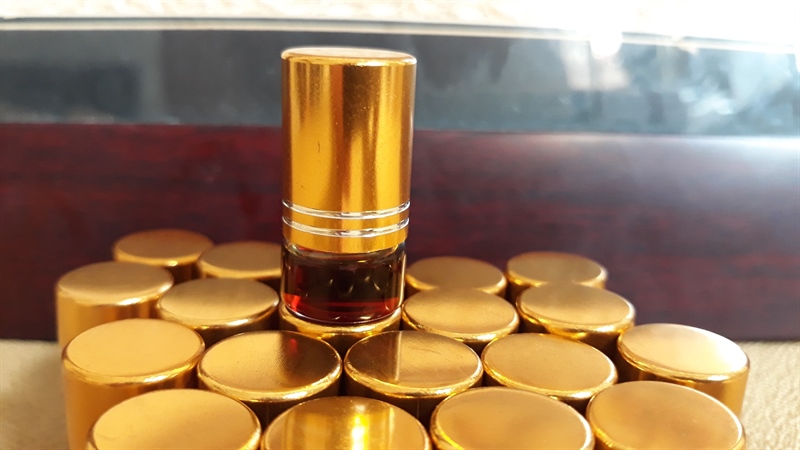 Tinh Dầu Trầm Hương Nguyên Chất 1ml