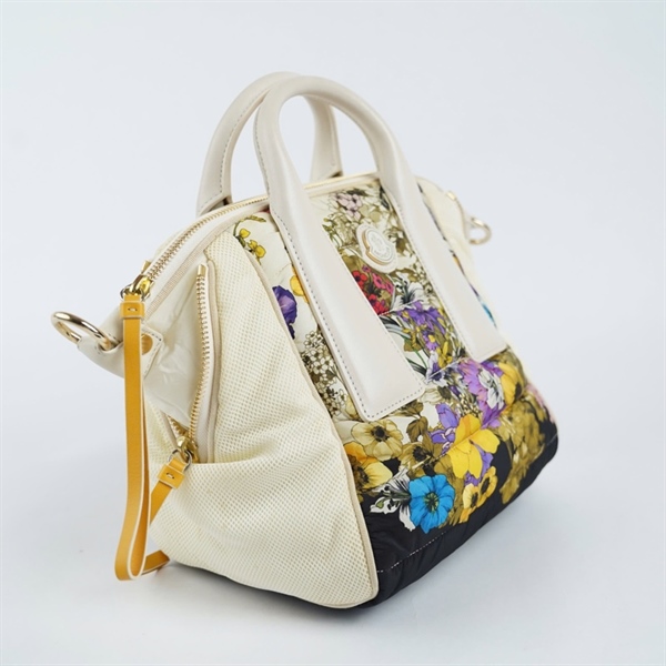 Túi Moncler Handle trắng họa tiết hoa sz24 (TH) KG+