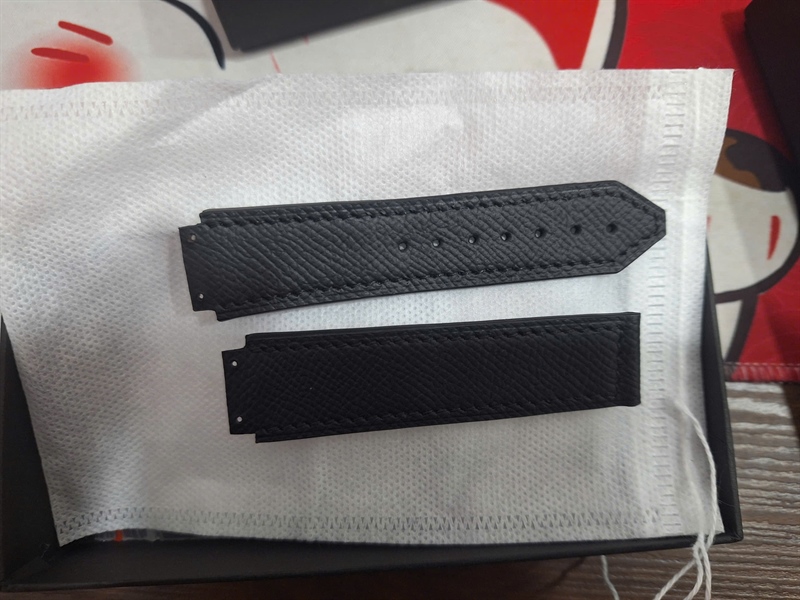 Dây đồng hồ đen +