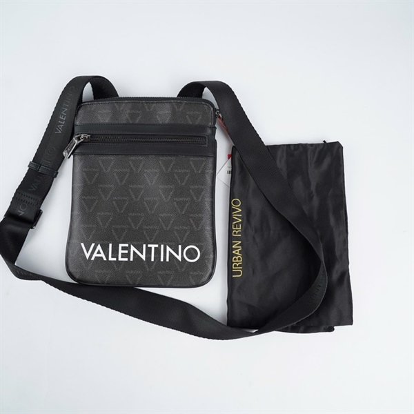 Túi Valentino đeo chéo đen sz20 KG+