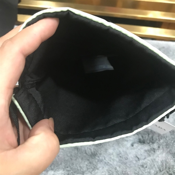 Túi mỹ phẩm Prada dây rút xanh nhạt sz17 +