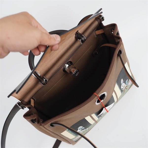 Túi Hermes nâu in hình kèm ví + ổ + 2 chìa sz30 KG+