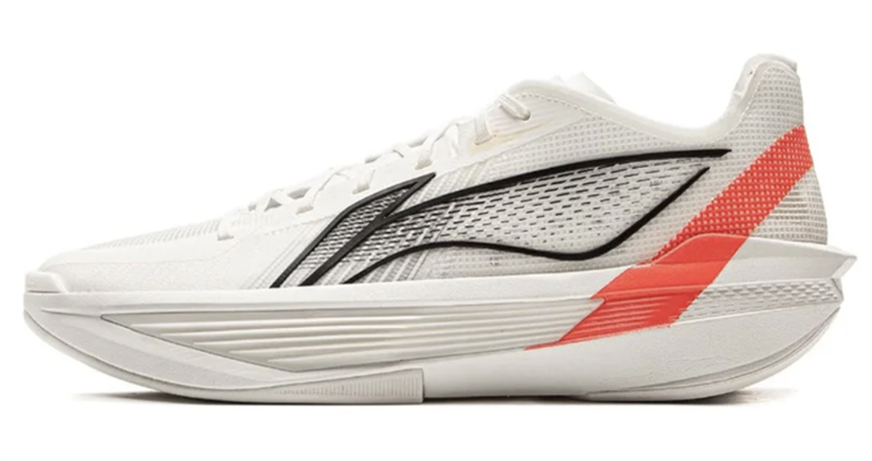 Li-Ning Ultra Light 2025