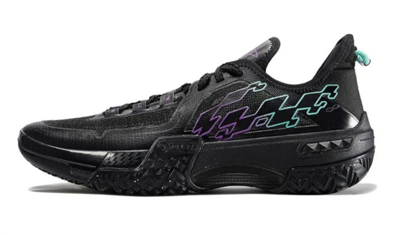 Li-Ning Jie Ao "Polar Night"