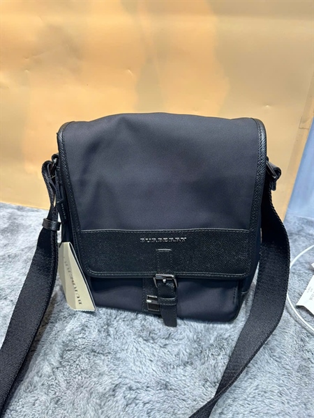 Túi BBR đeo chéo đen (CNDONHOUDON) sz21 +