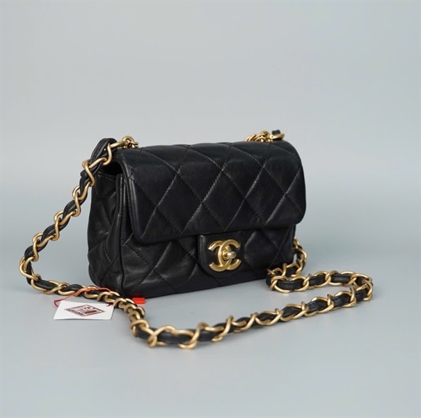 Túi Chanel đen (K2P53TAK) sz20 +