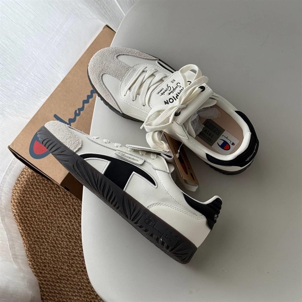 Champion Essentials Champ T-Trainer ' Cream/Black Đen Trắng